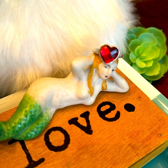 Brighton TRUE HEART Red Swarovski Crystal large faceted Heart silver Ring RARE - Picture 4 of 16